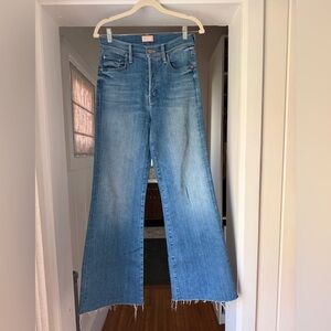 MOTHER Denim The Tomcat Roller Jeans in A Groovy Kind Of Love